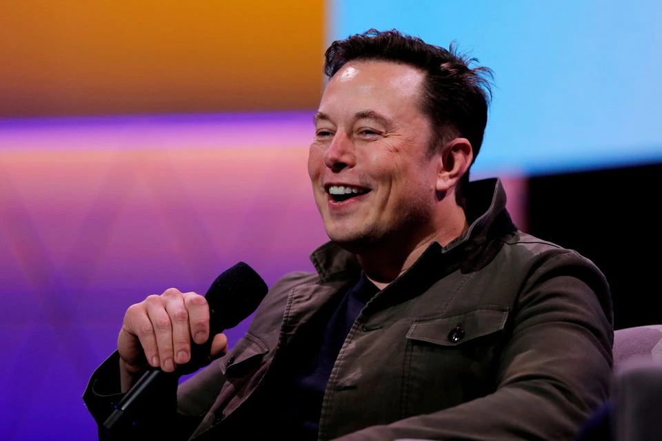 Elon Musk’s Top Ten List of Challenge Books Concordia